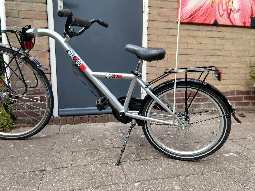 Aanhangfiets Bike2Go zilver met 2 bagagedragers, Ophalen, Gebruikt, Aanhangfiets, Bike2Go