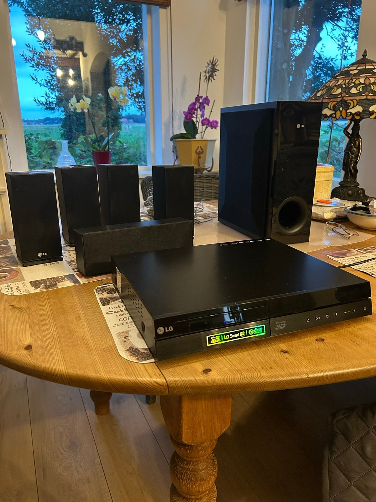 LG HX352 3D Blu-ray Home Cinema Systeem met 5.1 speakers, Audio, Tv en Foto, Gebruikt, Blu-ray-speler, 70 watt of meer, 5.1-systeem