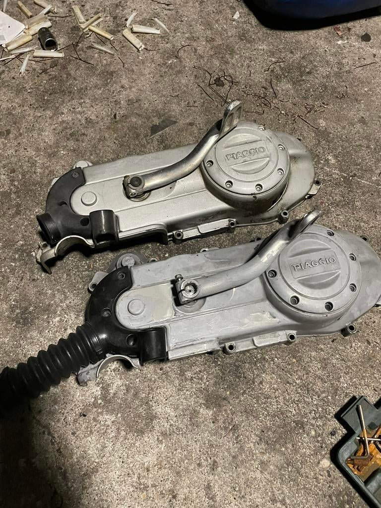 Carterdeksel piaggo 4takt compleet 30,-, Ophalen of Verzenden, Gebruikt, Blok, Vespa