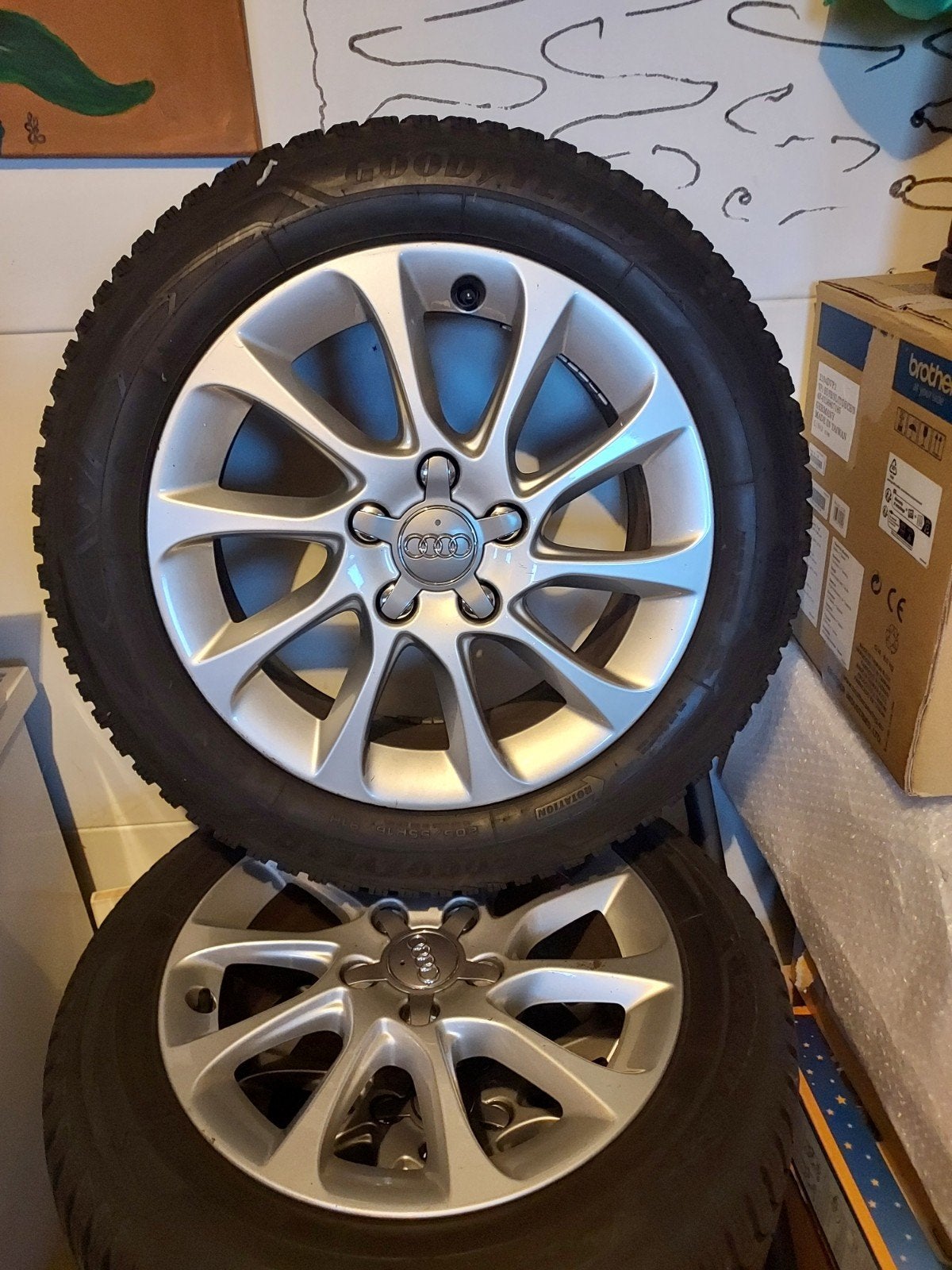Audi 16 inch velgen met Goodyear winterbanden 205/55R16, Auto-onderdelen, Ophalen, Gebruikt, 16 inch, Banden en Velgen