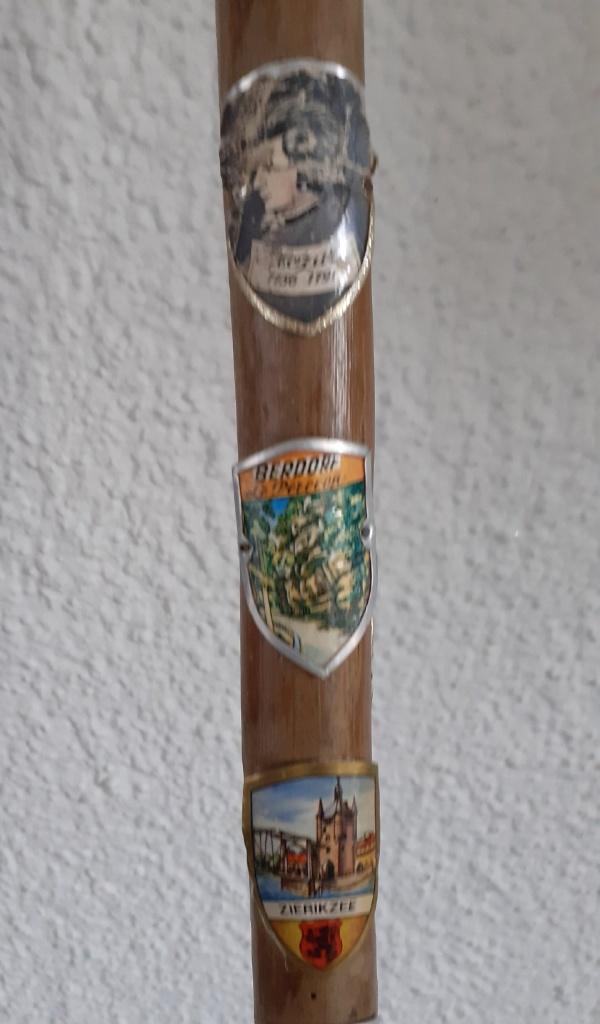 wandelstok met plaatjes, Ophalen, Gebruikt