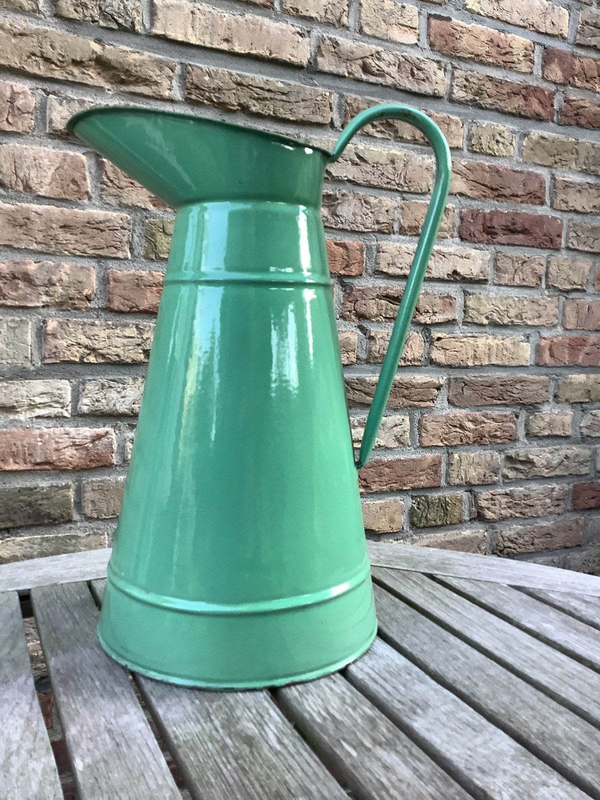 Mooie geëmailleerde waterkan, puntgaaf, Ophalen