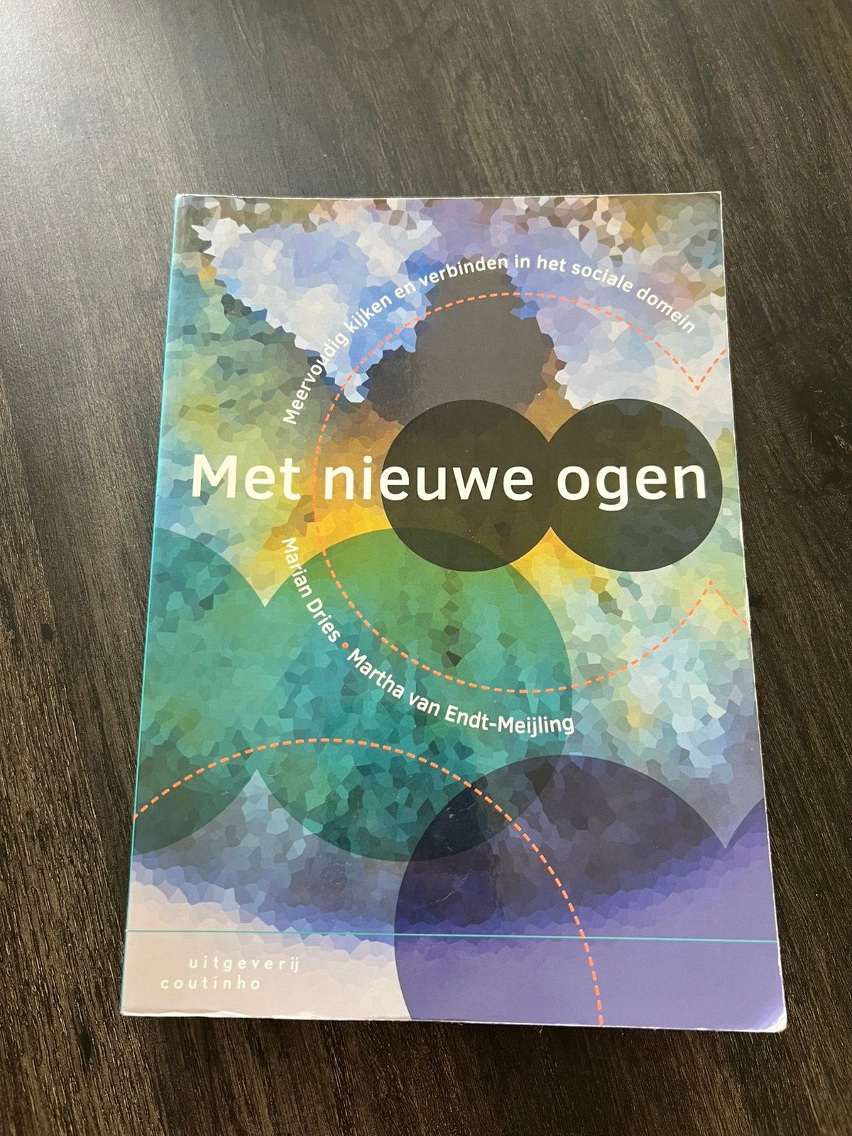 Met nieuwe ogen (9789046905814), Ophalen of Verzenden, Beta, Zo goed als nieuw, HBO