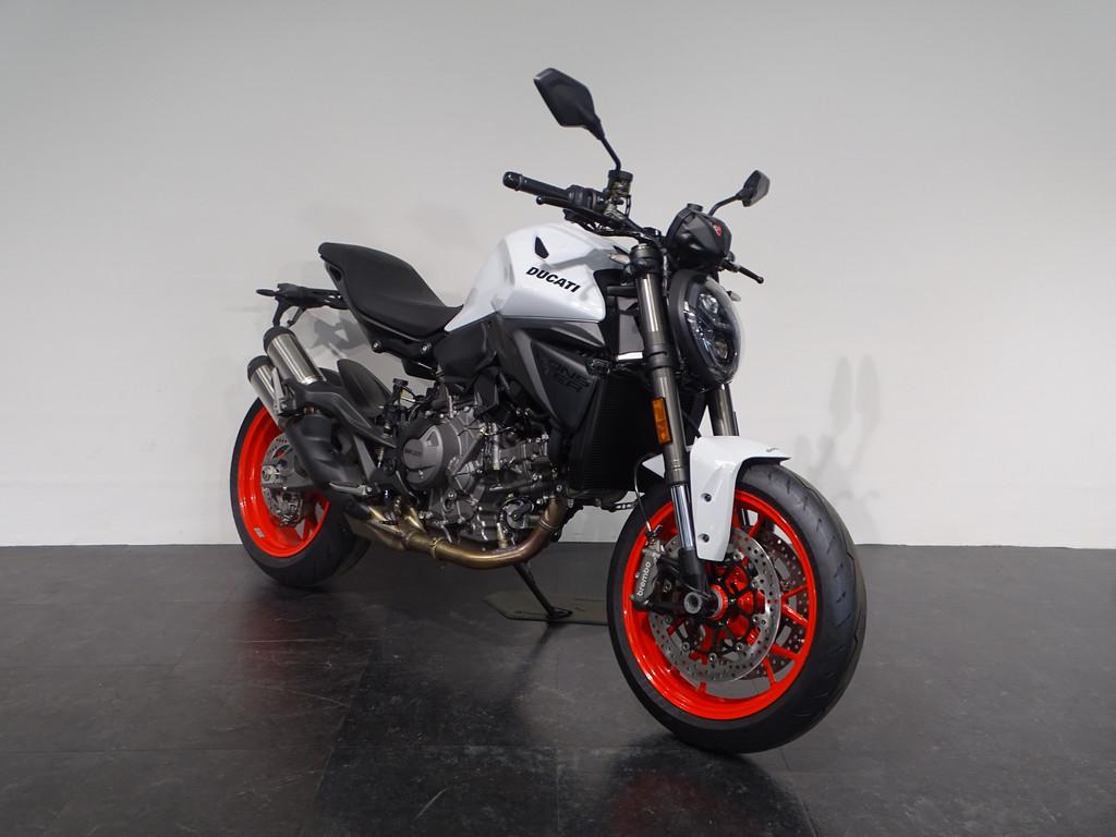 Ducati Monster V2, Motoren, Motoren | Ducati, Bedrijf, Naked bike