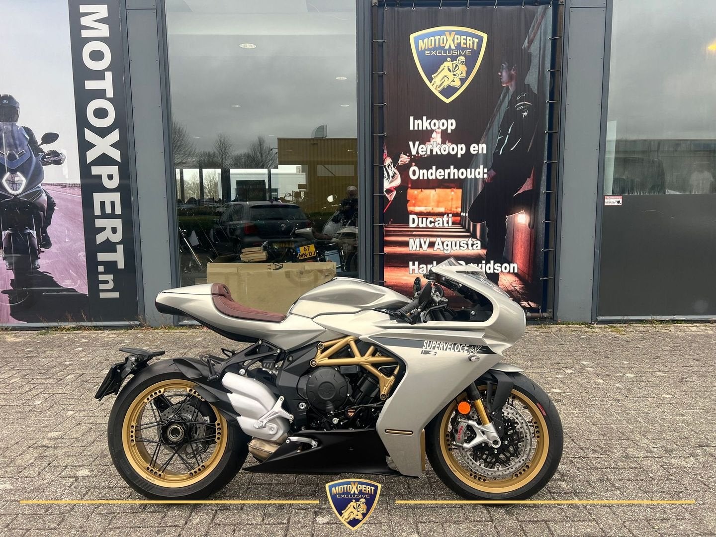 MV AGUSTA SUPERVELOCE 800 S (bj 2025) + RACEKIT, Motorrijbewijs A, Bedrijf, Super Sport, Meer dan 35 kW