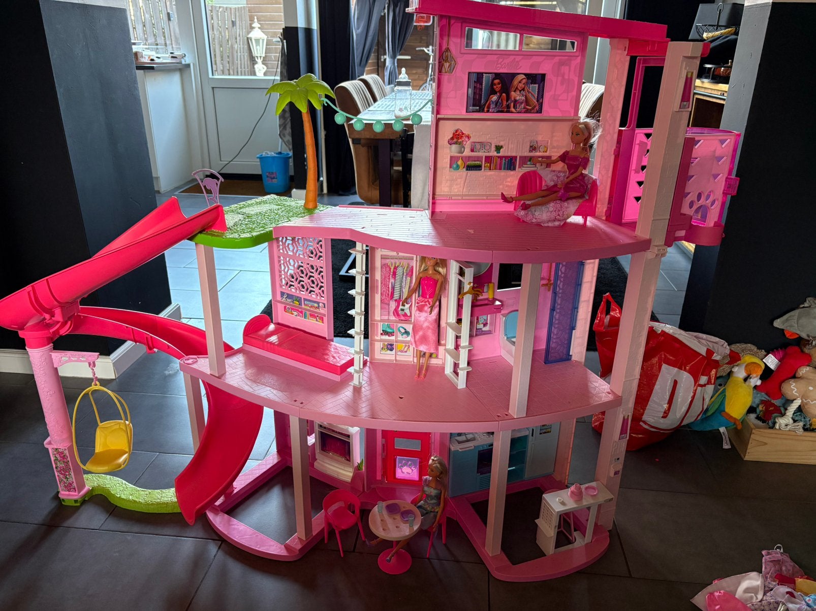Barbie huis, Ophalen, Zo goed als nieuw, Poppenhuis