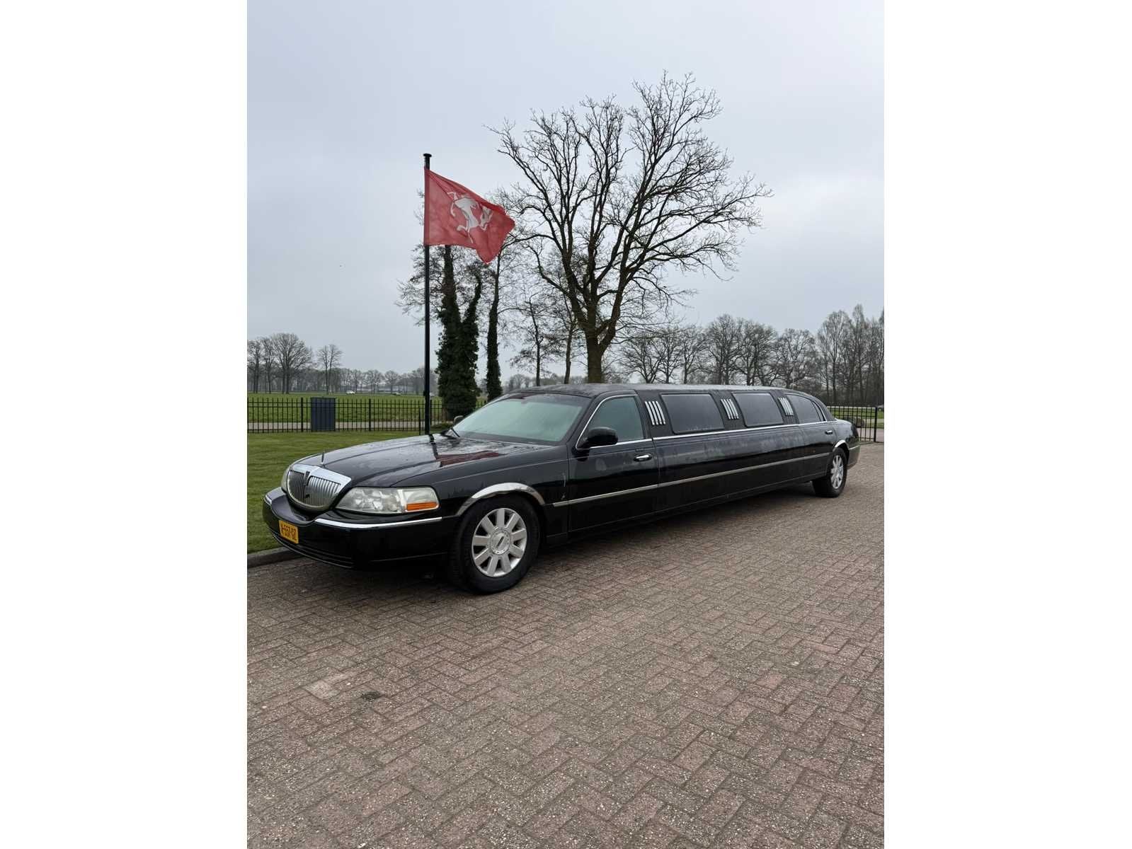 Lincoln Town Car - 4.6 Signature Limousine Automaat, X-557-G, Auto's, Gebruikt, Town Car, Bedrijf, 9 stoelen