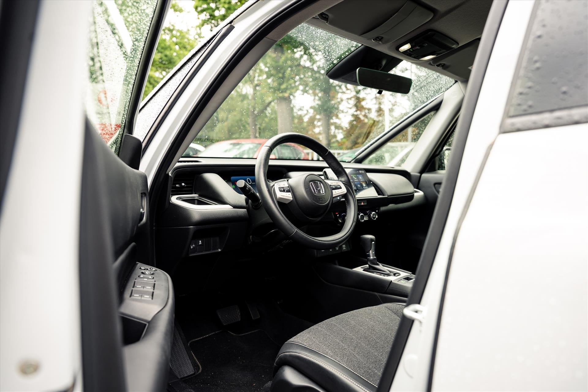Honda Jazz 1.5 Full Hybrid Advance | Premium Sunlight Silver, Auto's, Automaat, Dealer onderhouden, Lichtsensor, Euro 6