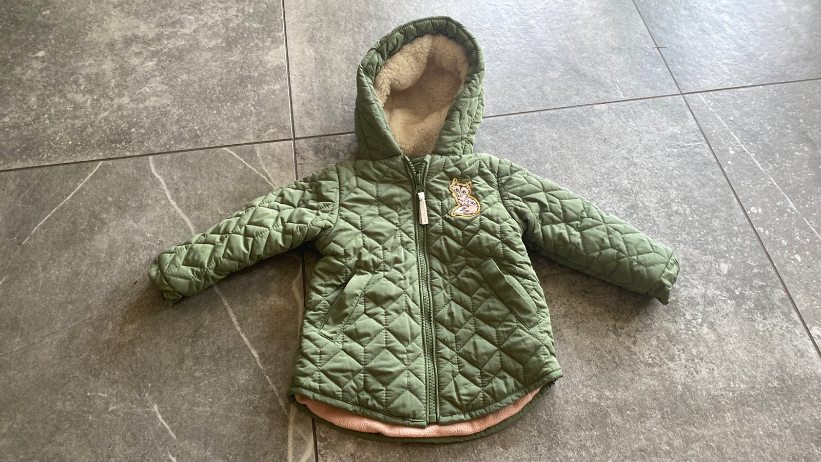 Winterjas tumble ‘n dry maat 74, Ophalen of Verzenden, Zo goed als nieuw, Jongetje of Meisje, Jasje