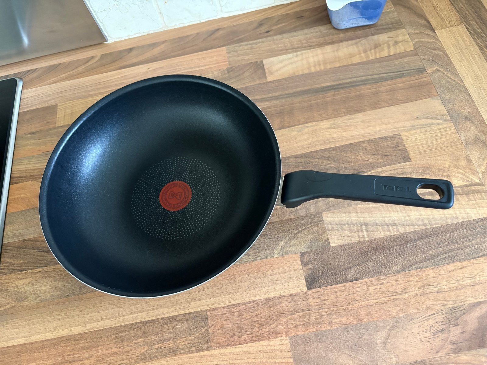 Tefal wokpan - goed 30 cm, Tefal, Antiaanbaklaag, Ophalen of Verzenden, Zo goed als nieuw