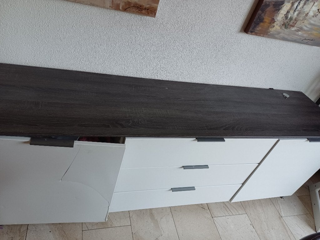 Gratis dressoir kast, Ophalen, Zo goed als nieuw, 200 cm of meer, 25 tot 50 cm