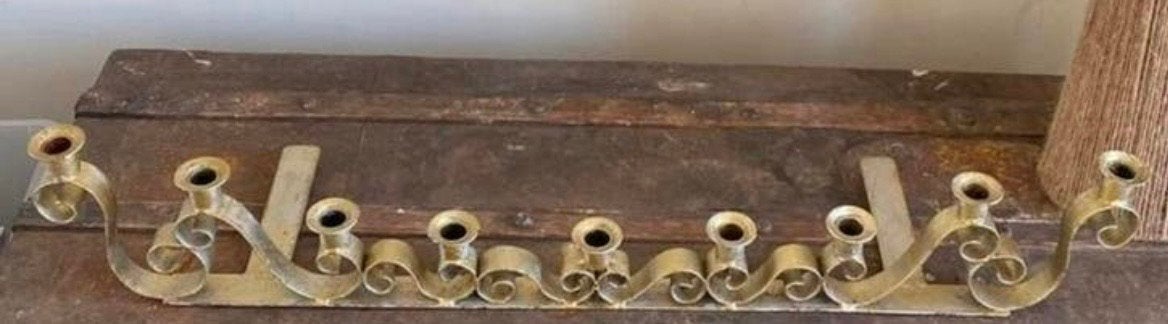 Breed metalen kaarsenstandaard, Huis en Inrichting, Woonaccessoires | Kandelaars en Kaarsen, Ophalen, Gebruikt, Metaal, 75 cm of meer