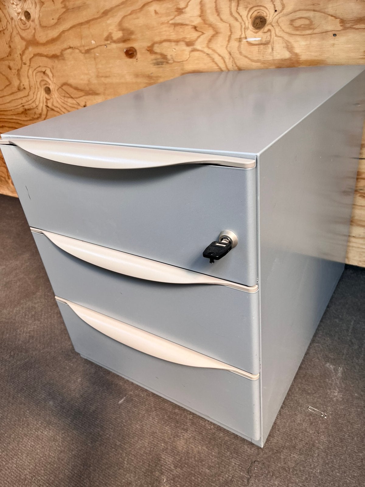 Ladekast metaal (Ahrend), Ophalen, Minder dan 50 cm, Xx, 3 of 4 laden