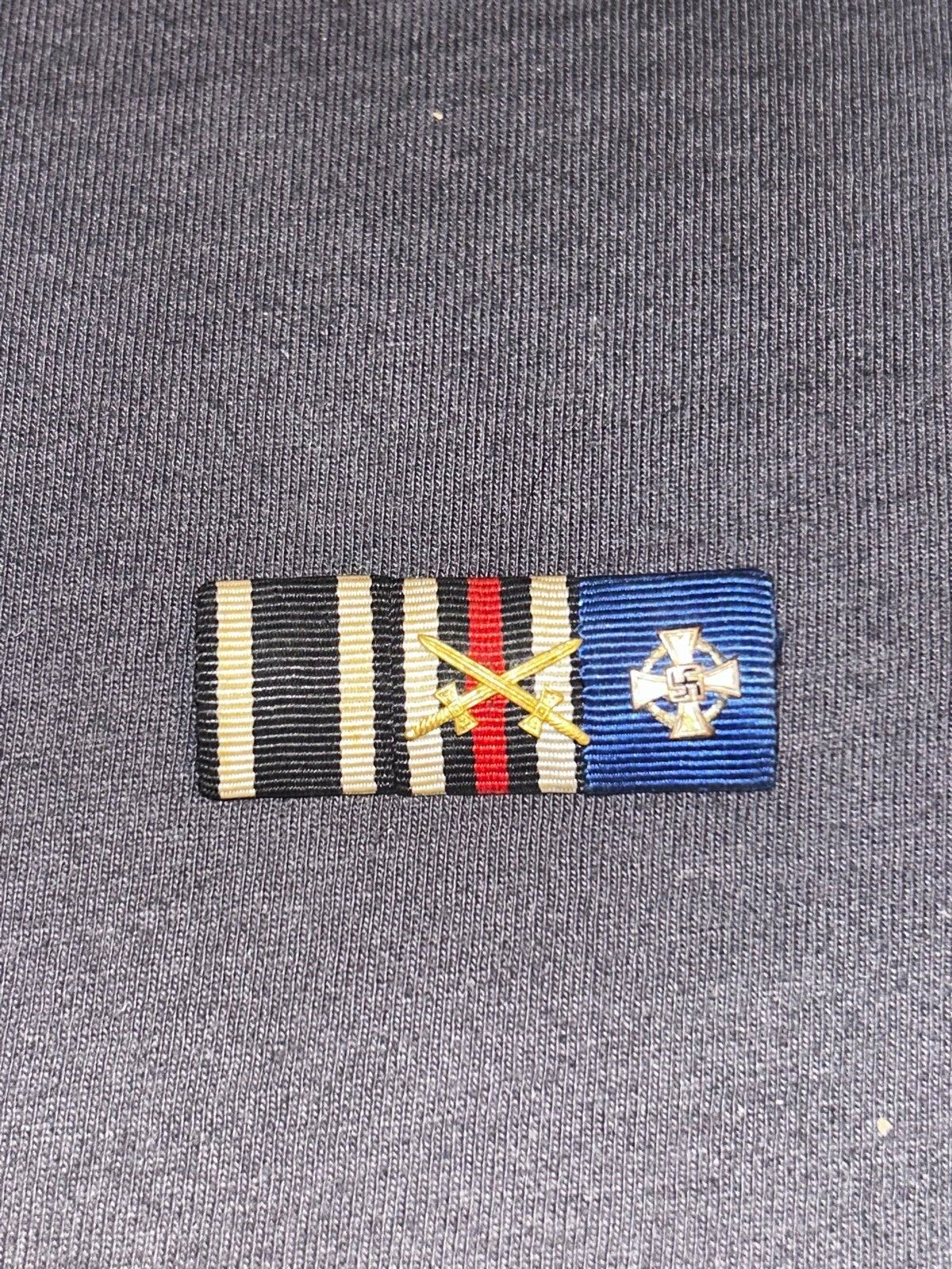 Mooie ribbon bar met ek2/hindenburg en 25 jaar trouwe dienst, Postzegels en Munten, Ophalen of Verzenden, Overige materialen, Buitenland