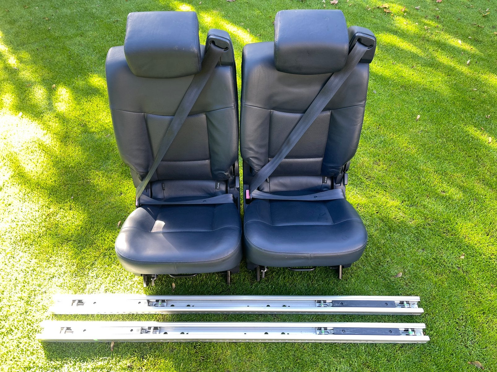 2 Stoelen op rails voor Camper,Oldtimer,Bus,Cabine,Doka, Ophalen, Gebruikt