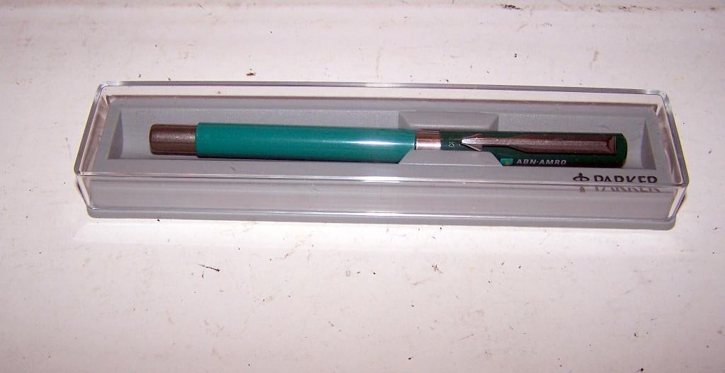 Parker pen. Nieuwe vulling. Nieuw in doos., Ophalen of Verzenden, Nieuw