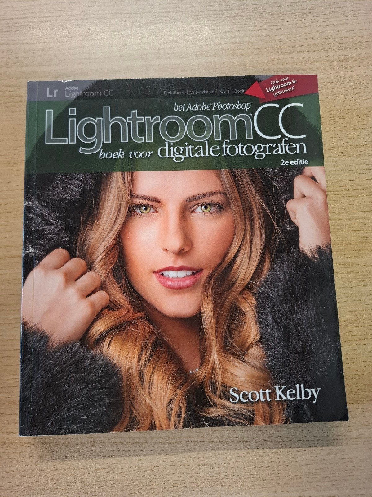 Adobe Photoshop Lightroom CC boek voor digitale fotografen, Ophalen of Verzenden, Zo goed als nieuw, Fotografie algemeen, Scott Kelby