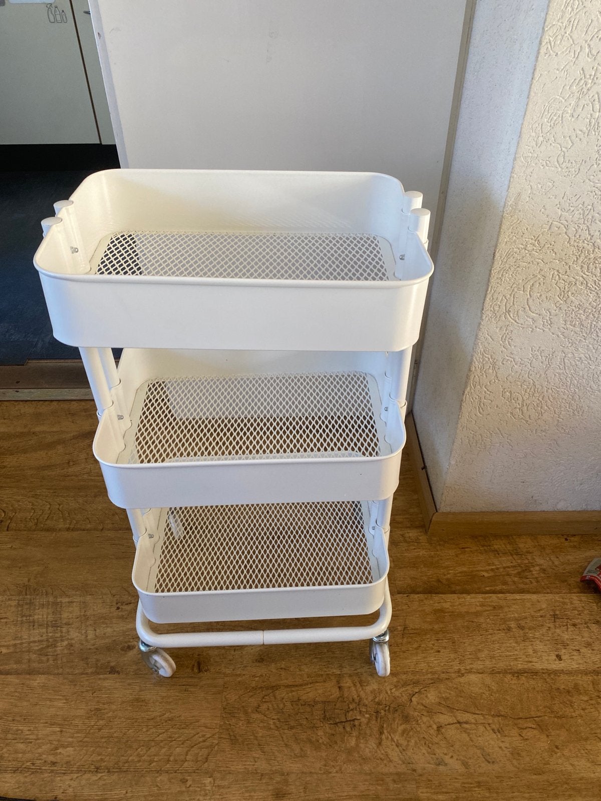 Witte ikea trolley  met 3 niveaus - Handig en veelzijdig, Ophalen, Zo goed als nieuw