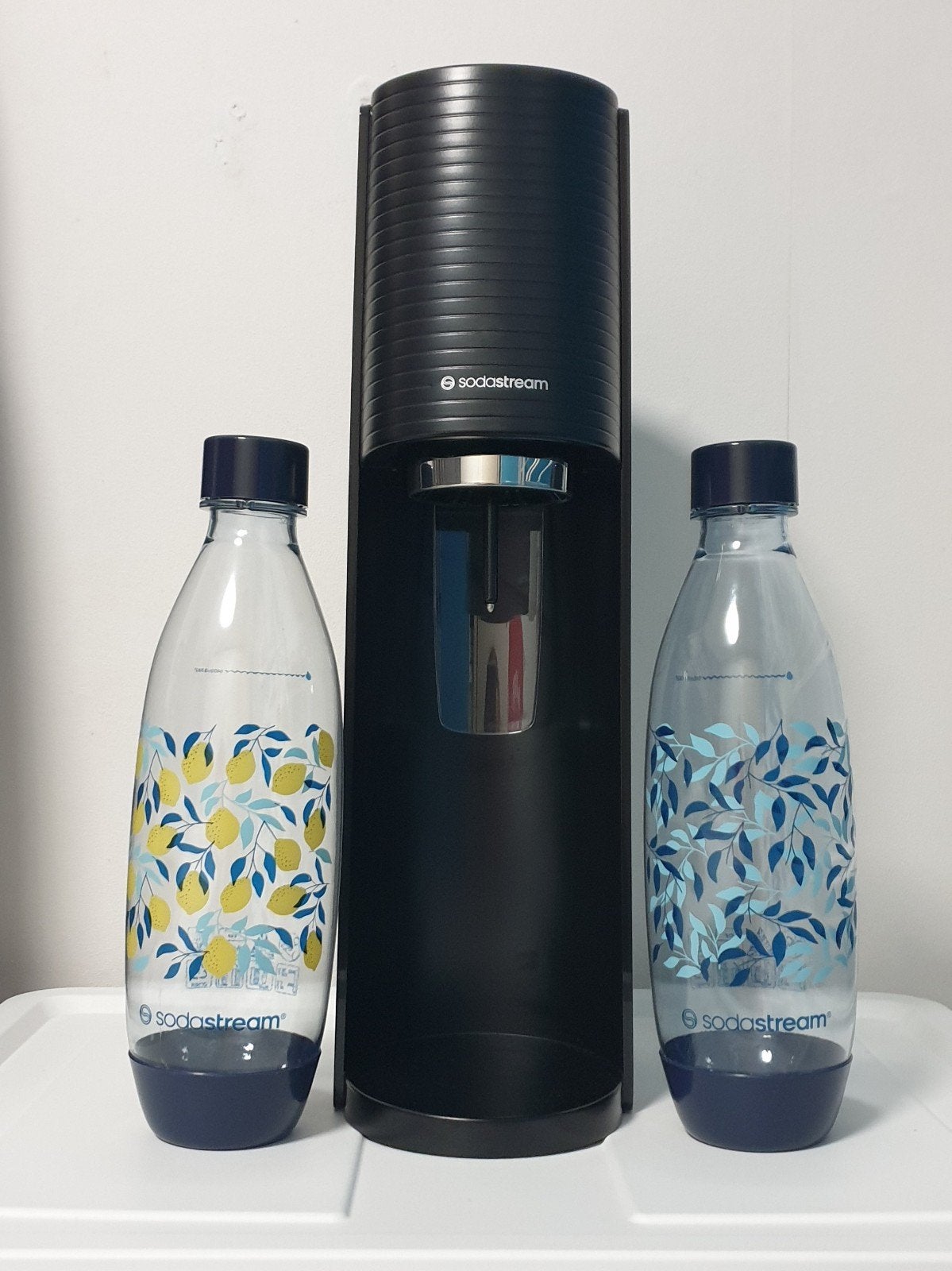 Sodastream Terra + 2 flessen, Witgoed en Apparatuur, Bruiswatermachines, Ophalen, Zo goed als nieuw