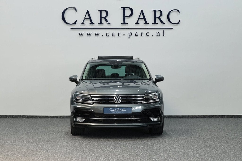 Volkswagen Tiguan 2.0 TSI 4Motion R-line 180+PK LED/VIRTUAL/, Automaat, Gebruikt, Euro 6, 4 cilinders