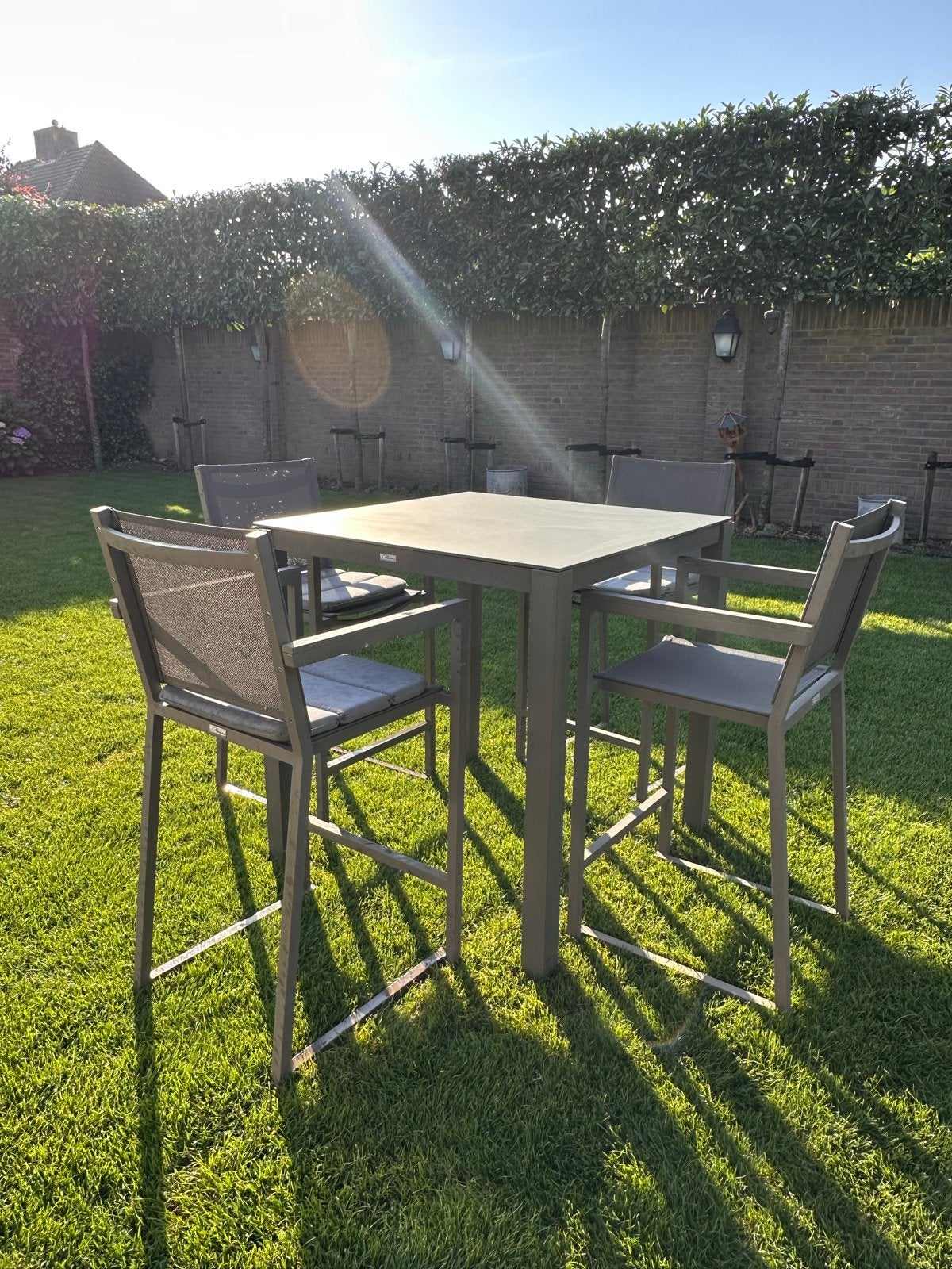 Fiore Mobili da Giardino bartafel met 6 barkrukken, Tuin en Terras, Tuinsets en Loungesets, Zo goed als nieuw, Tuinset, Aluminium