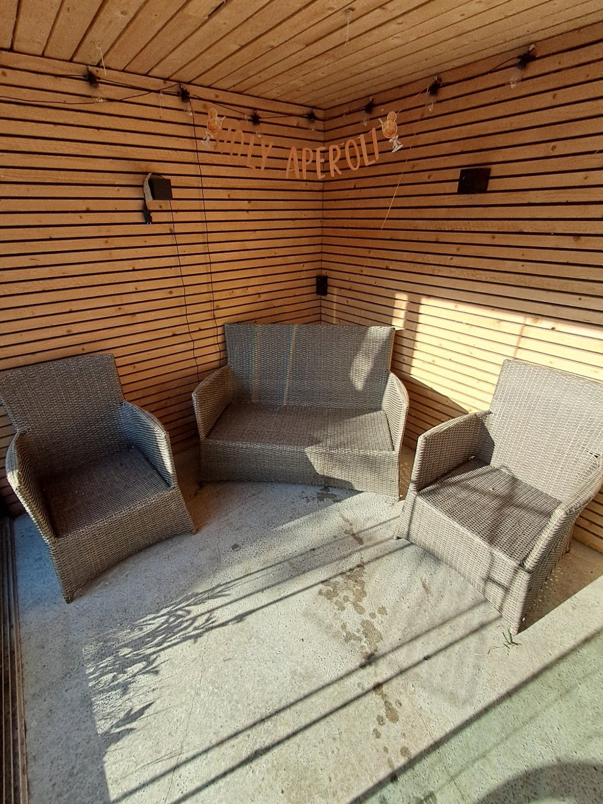 Comfortabele loungeset voor buiten, Ophalen, 4 zitplaatsen, Gebruikt, Loungeset