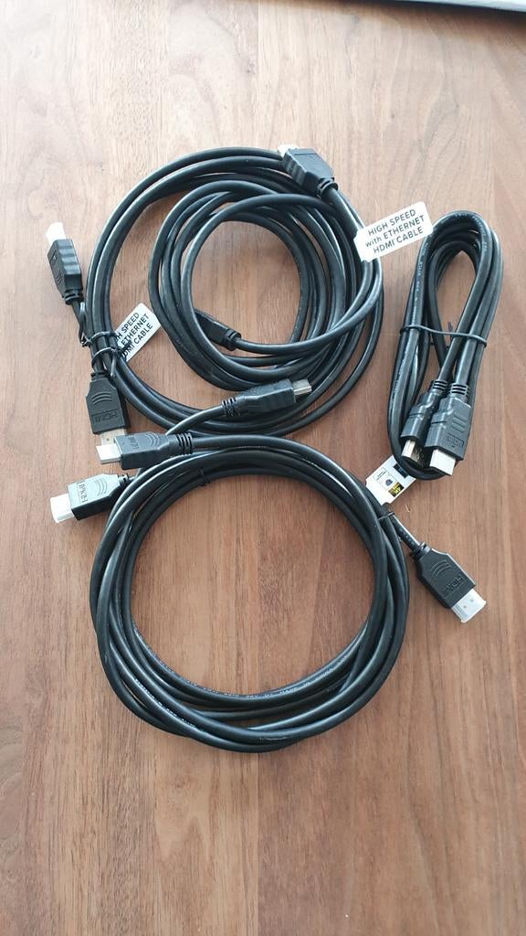HDMI kabels, Ophalen of Verzenden, Nieuw, Minder dan 2 meter, HDMI-kabel