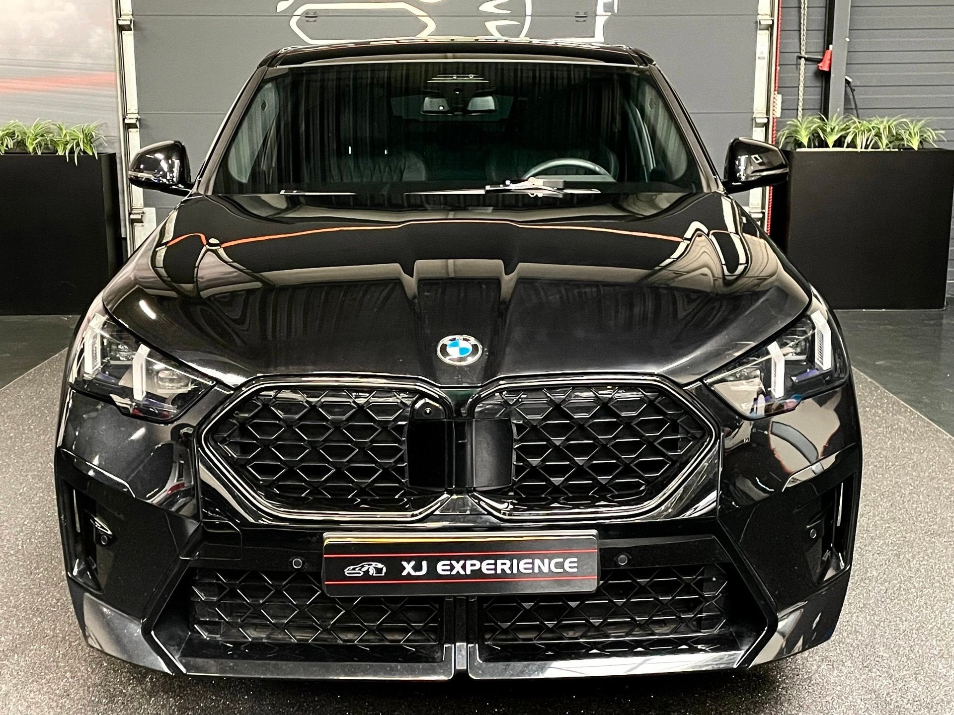 BMW X2 SDrive20i M-Sport Launch Edition NAP MASSAGE PANO GAR, X2, Automatische klimaatregeling, Zwart, Bedrijf