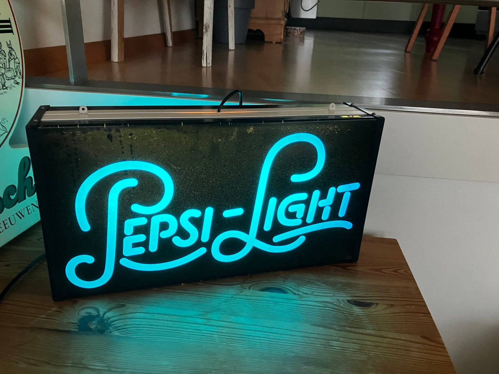 Pepsi Light lichtbak, Ophalen of Verzenden, Zo goed als nieuw, Lichtbak of (neon) lamp