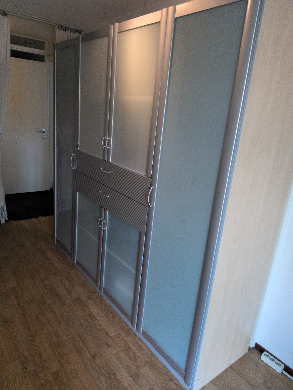 hang / leg kast, Huis en Inrichting, Ophalen, 200 cm of meer, Glas, 150 tot 200 cm