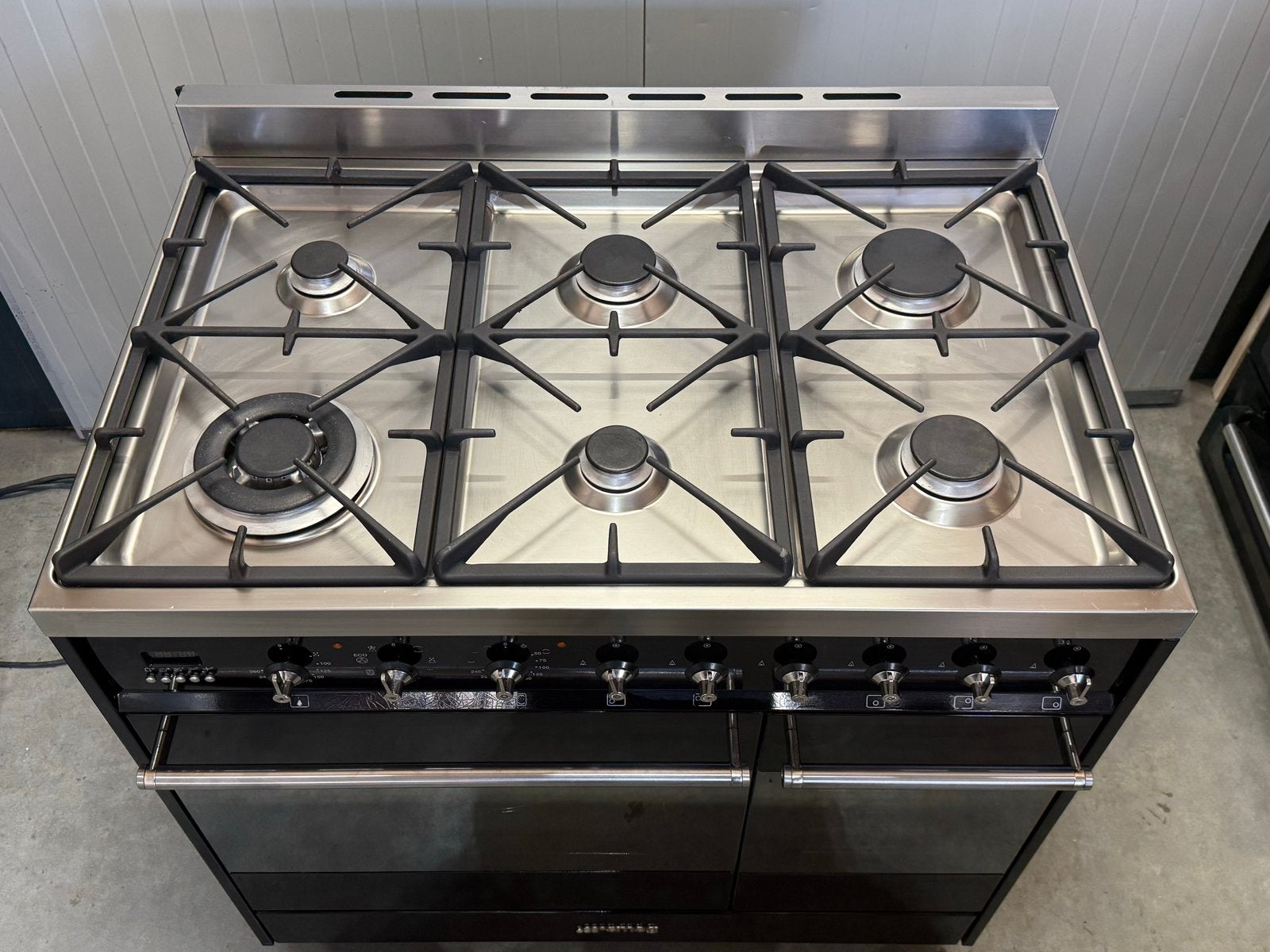 Smeg Fornuis met 6 gaspitten en dubbele oven, Bella, Hete lucht, 60 cm of meer, Ophalen of Verzenden