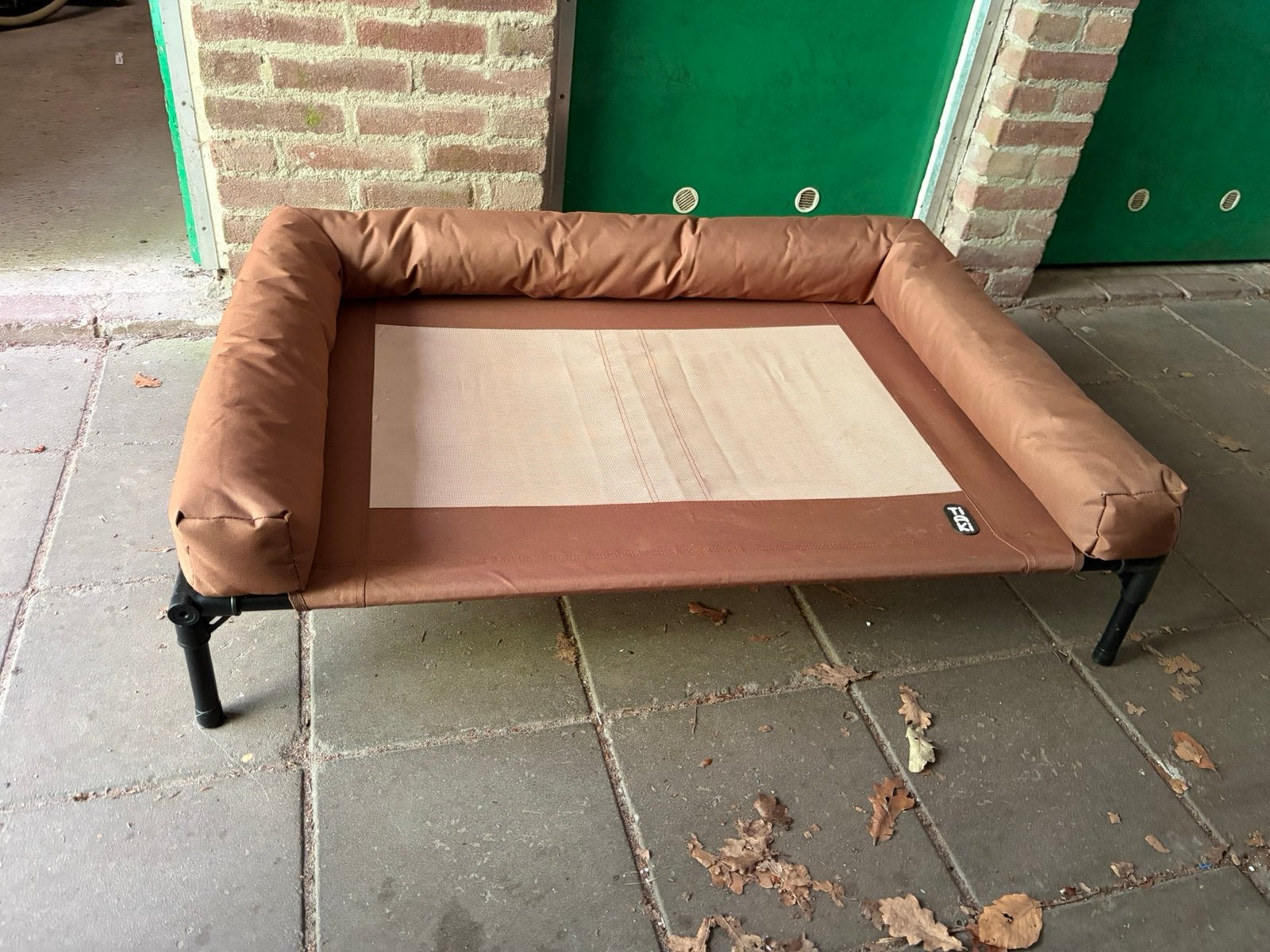 Tiaka hondensofa Sun, Dieren en Toebehoren, Hondenmanden, Ophalen, Zo goed als nieuw, Polyester