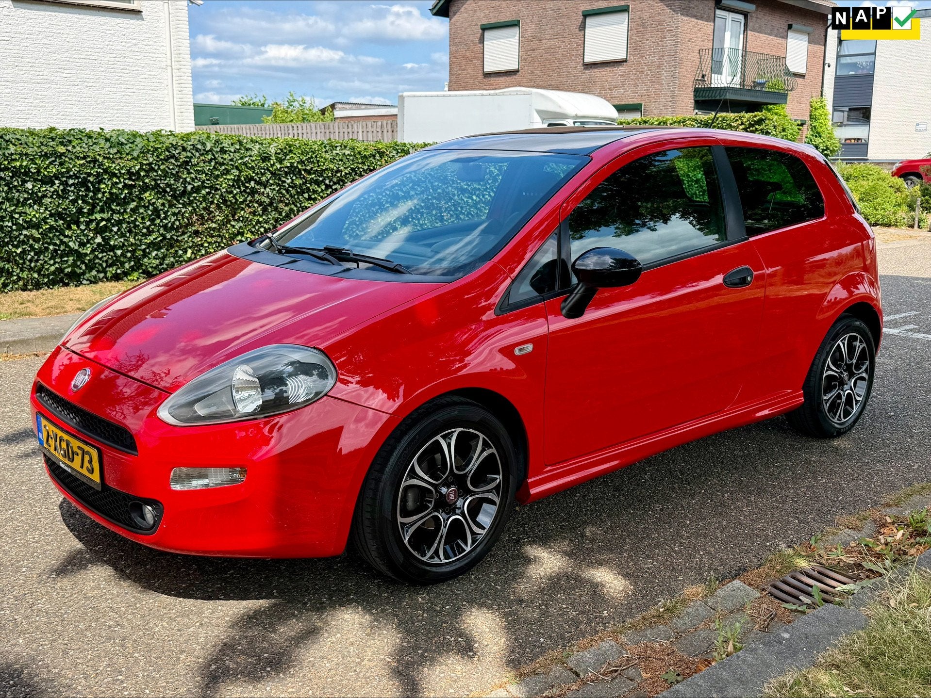 Fiat Punto Evo 0.9 TwinAir Racing - Nieuwe APK, Voorwielaandrijving, 101 pk, Euro 6, Origineel Nederlands
