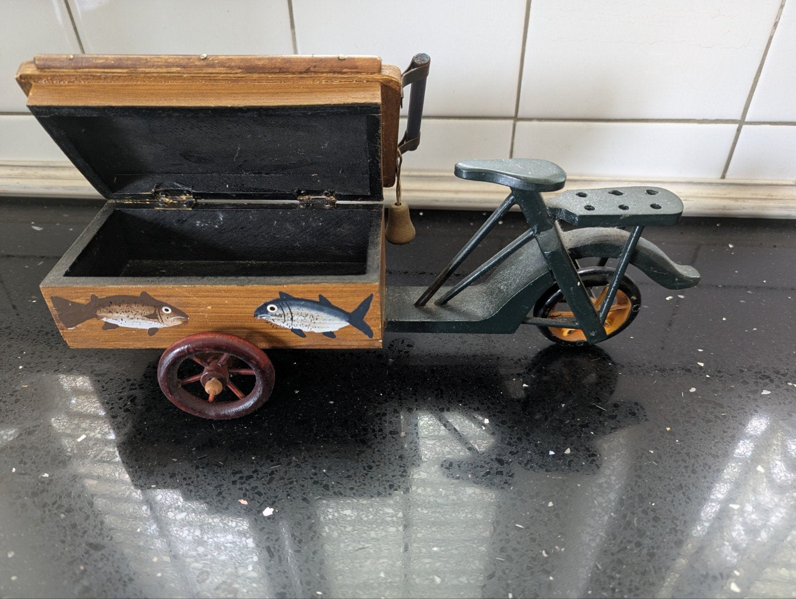 Decoratieve houten scooter met viskar, Ophalen of Verzenden