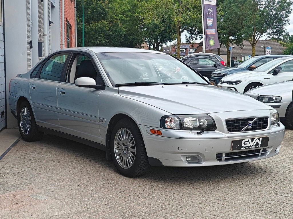 Volvo S80 2.4 Sapphire | Premium Comfort | Leder | Cruise |, Auto's, Volvo, Voorwielaandrijving, 1441 kg, Bedrijf, 170 pk