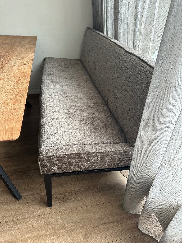 Eetkamerbank van de Troubadour, Huis en Inrichting, Stoelen, Ophalen, Drie, Zo goed als nieuw, Stof