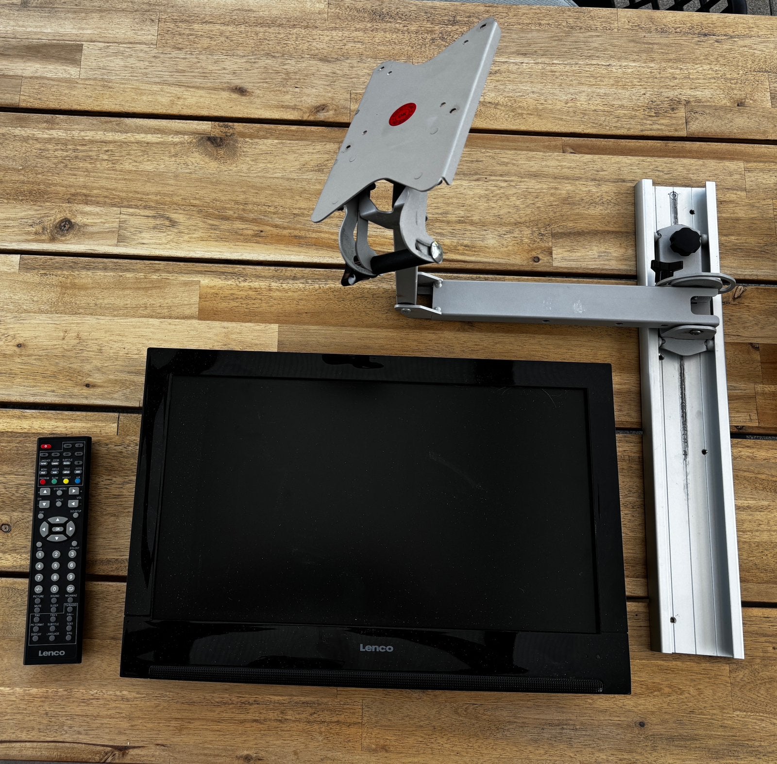 Lenco 12v Tv -dvd speler met beugel, Overige merken, Gebruikt, Ophalen of Verzenden, 40 tot 60 cm