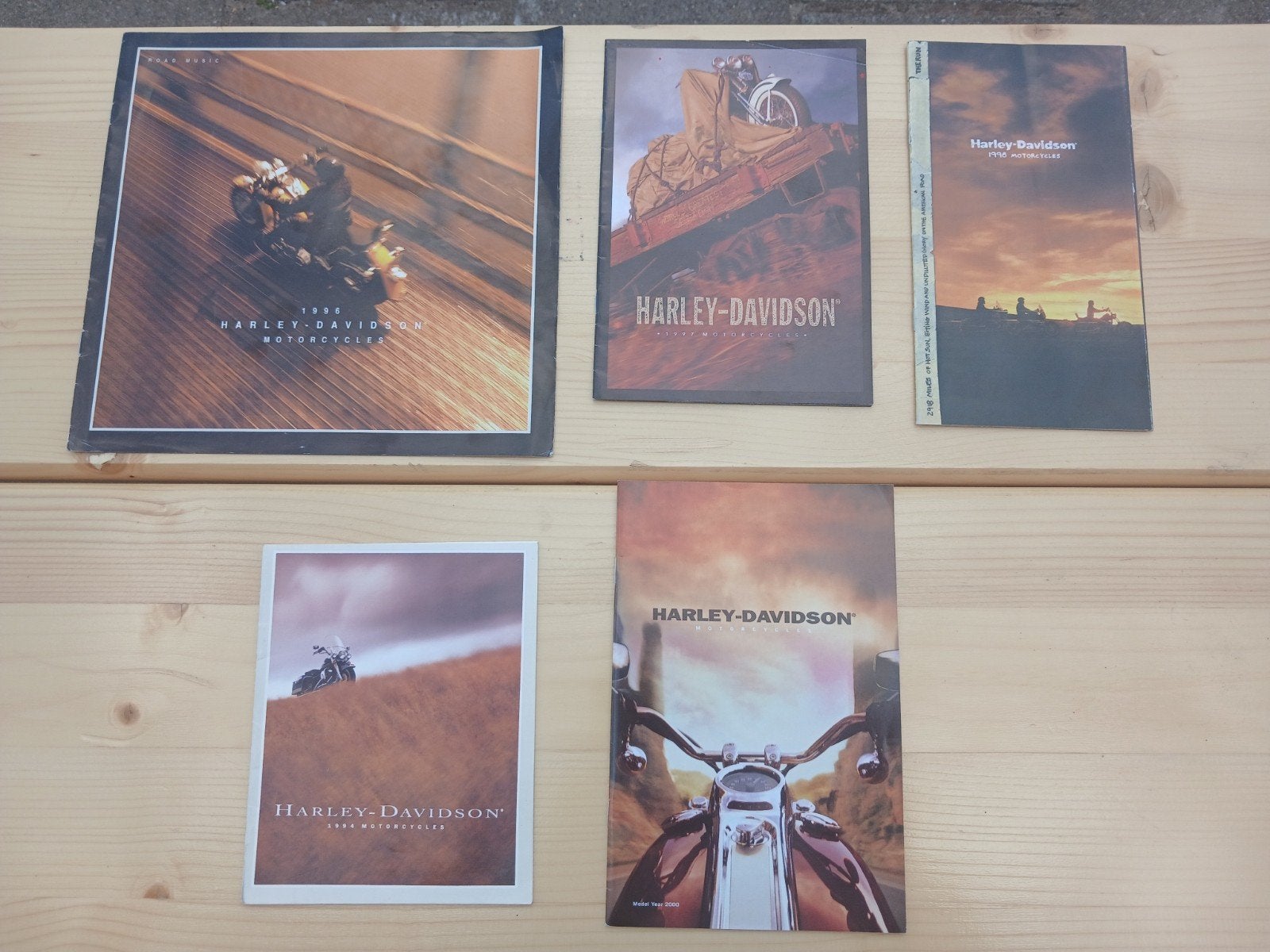 Harley-Davidson folders 1994, 1996, 1997, 1998, 2000, Ophalen of Verzenden
