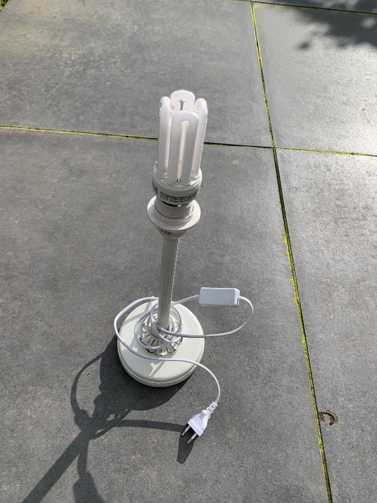 Schemerlamp gratis, Ophalen, Gebruikt, E27 (groot), Led-lamp