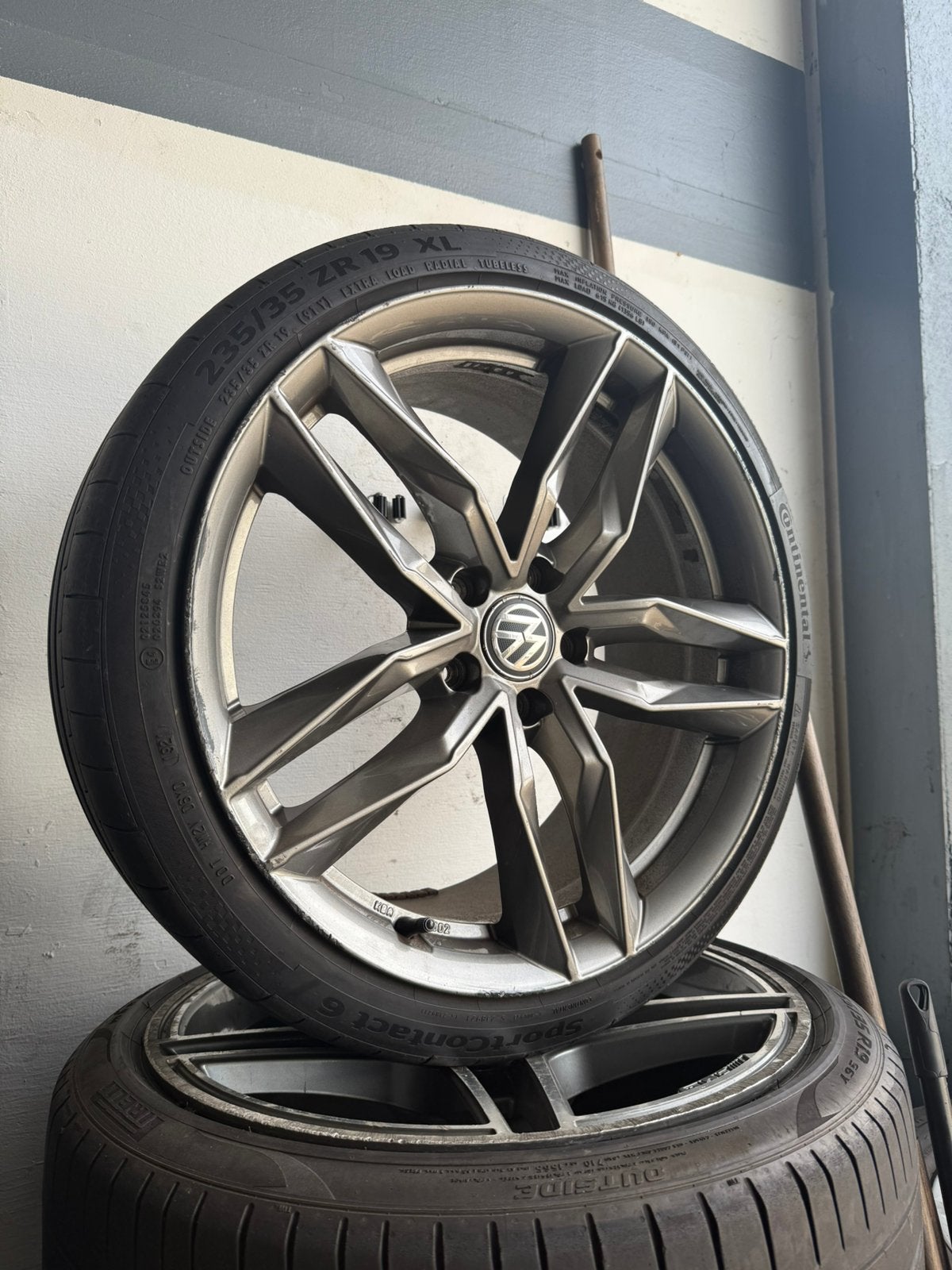 Velgen Golf 6/7, Gebruikt, Banden en Velgen, 235 mm, Personenwagen