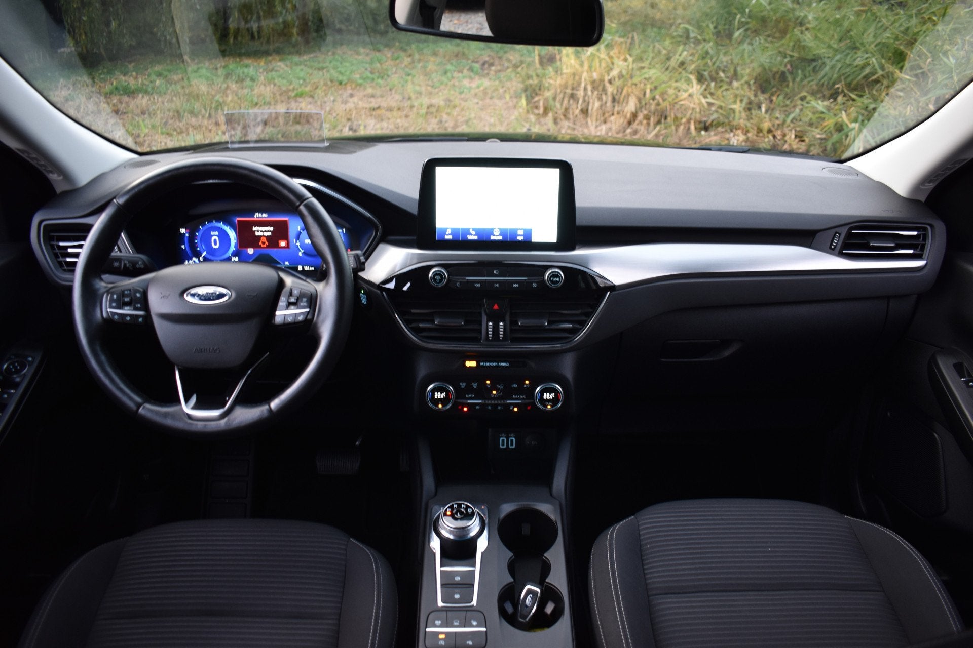 Ford Kuga 1.5 ECOBLUE 120PK AUT. TITANIUM HEAD-UP/NAVI/CAMER, 15 km/l, Gebruikt, 4 cilinders, Zwart