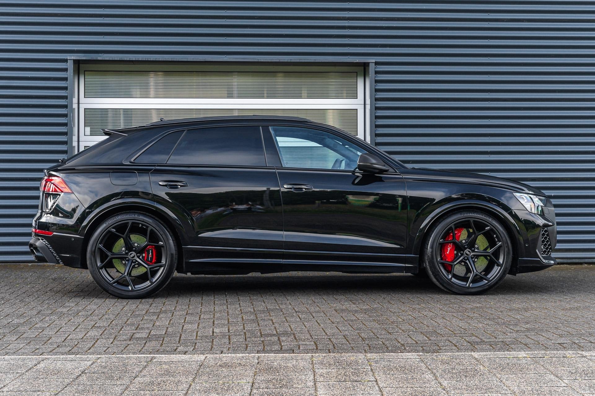 Audi RS Q8 4.0 TFSI 640pk quattro Performance | Panoramadak, Auto's, Audi, 12 maanden, Stof, Gebruikt, Zwart