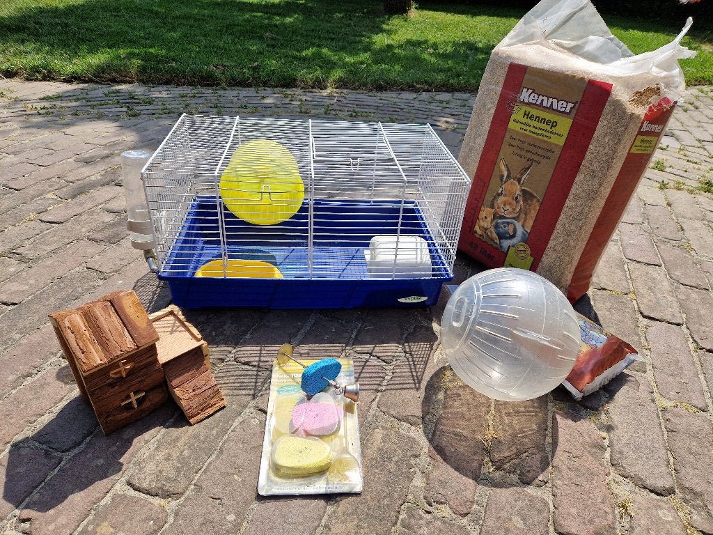 Hamsterkooi met heel veel toebehoren, Kooi, Minder dan 75 cm, Zo goed als nieuw, Hamster