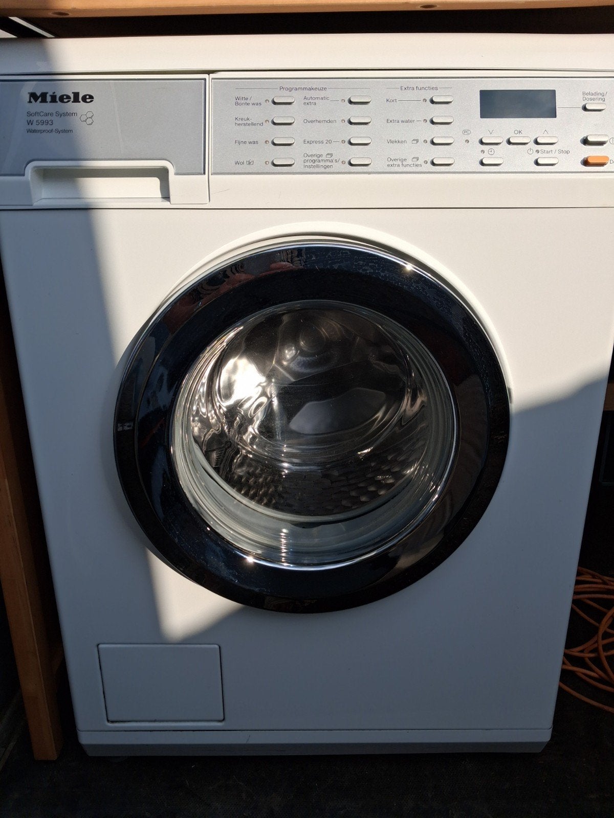 Te koop: Miele wasmachine., 6 tot 8 kg, Ophalen, 1200 tot 1600 toeren, 85 tot 90 cm