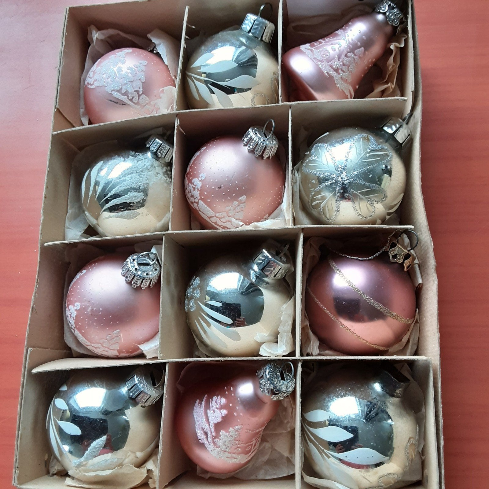 Vintage oude kleine  glazen kerstballen in zilver en roze, Ophalen of Verzenden, Gebruikt