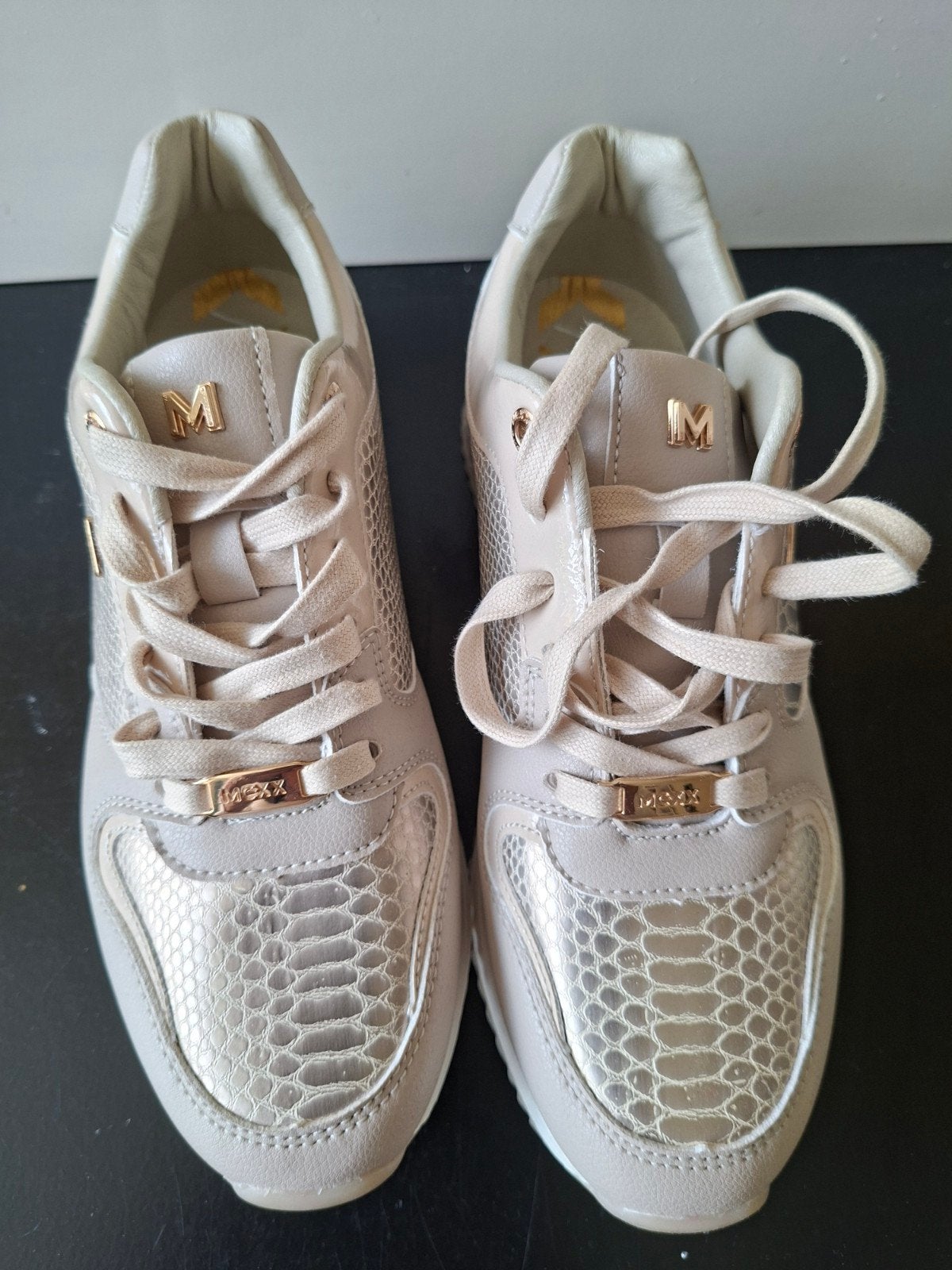 Mexx sneakers maat 39 nieuw, Kleding | Dames, Ophalen of Verzenden, Nieuw, Sneakers of Gympen