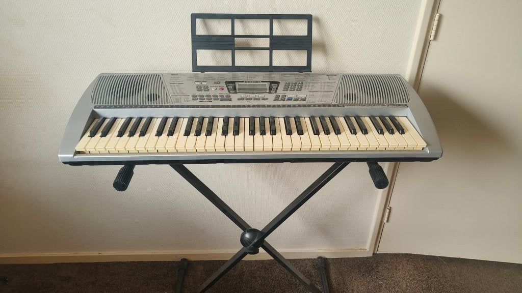 keyboard Bontempi, Met standaard, Ophalen, Overige merken, 61 toetsen