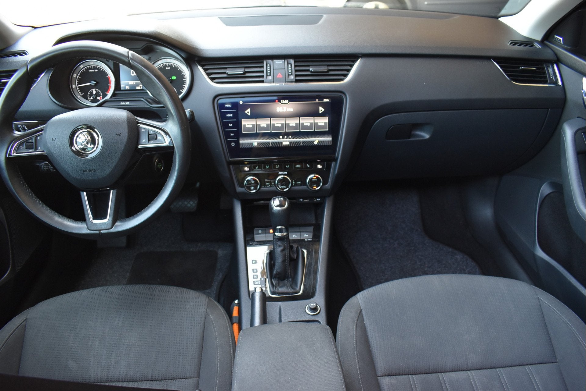 Skoda Octavia Combi 1.0 TSI Greentech Style Business NL-auto, Auto's, Stof, Euro 6, 116 pk, 630 kg