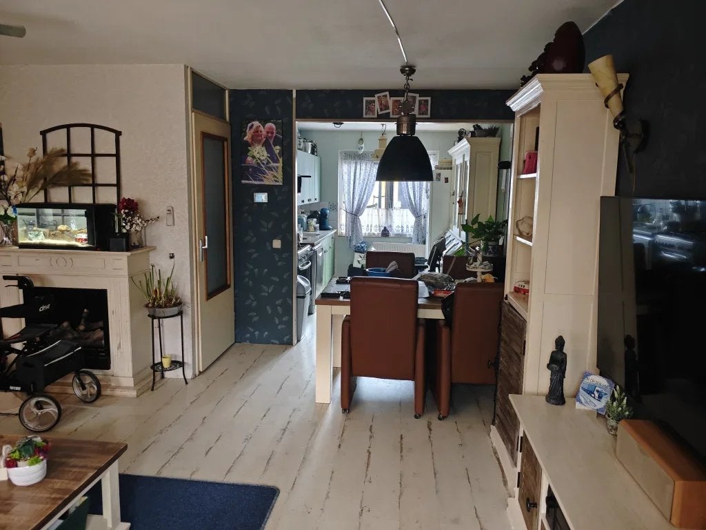 NIEUW! Woonruimte te huur Strogeelstraat, Almere