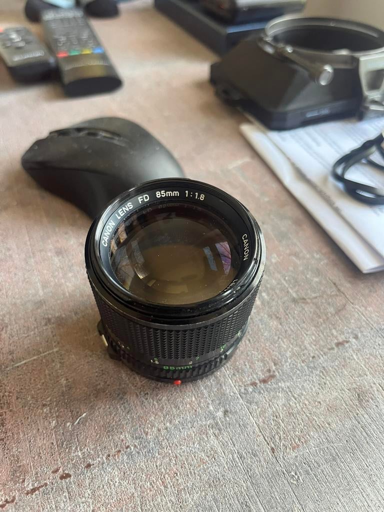 Canon FD 85mm 1.8, Ophalen of Verzenden, Zo goed als nieuw, Telelens